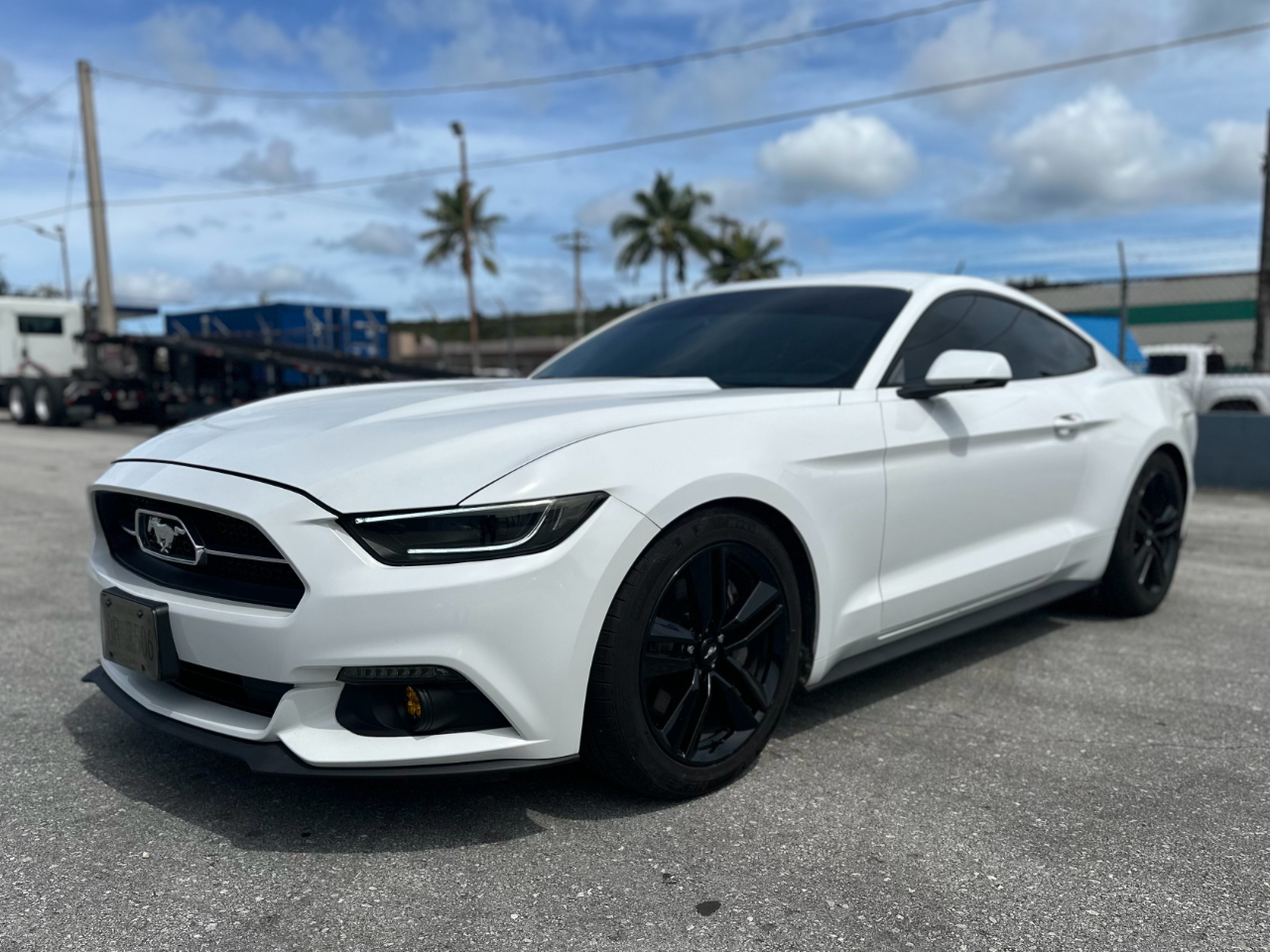 2015 Ford Mustang Preview 03